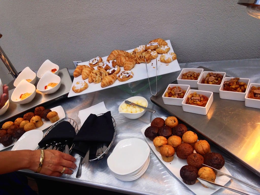 Yummy deserts at brunch at the Kelvin at the W San Diego for San Diego Style Bloggers Brunch