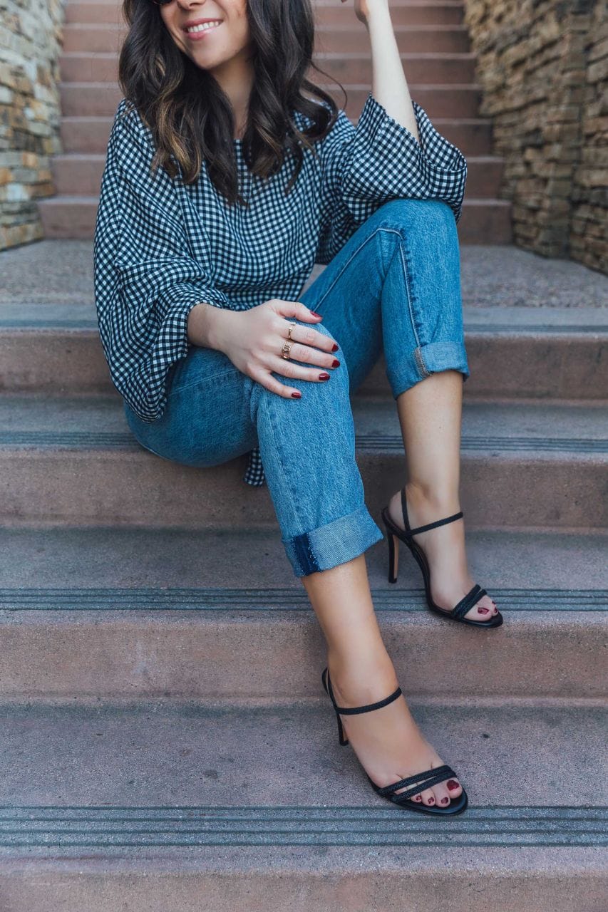 Boyfriend jeans and sleek high-heels