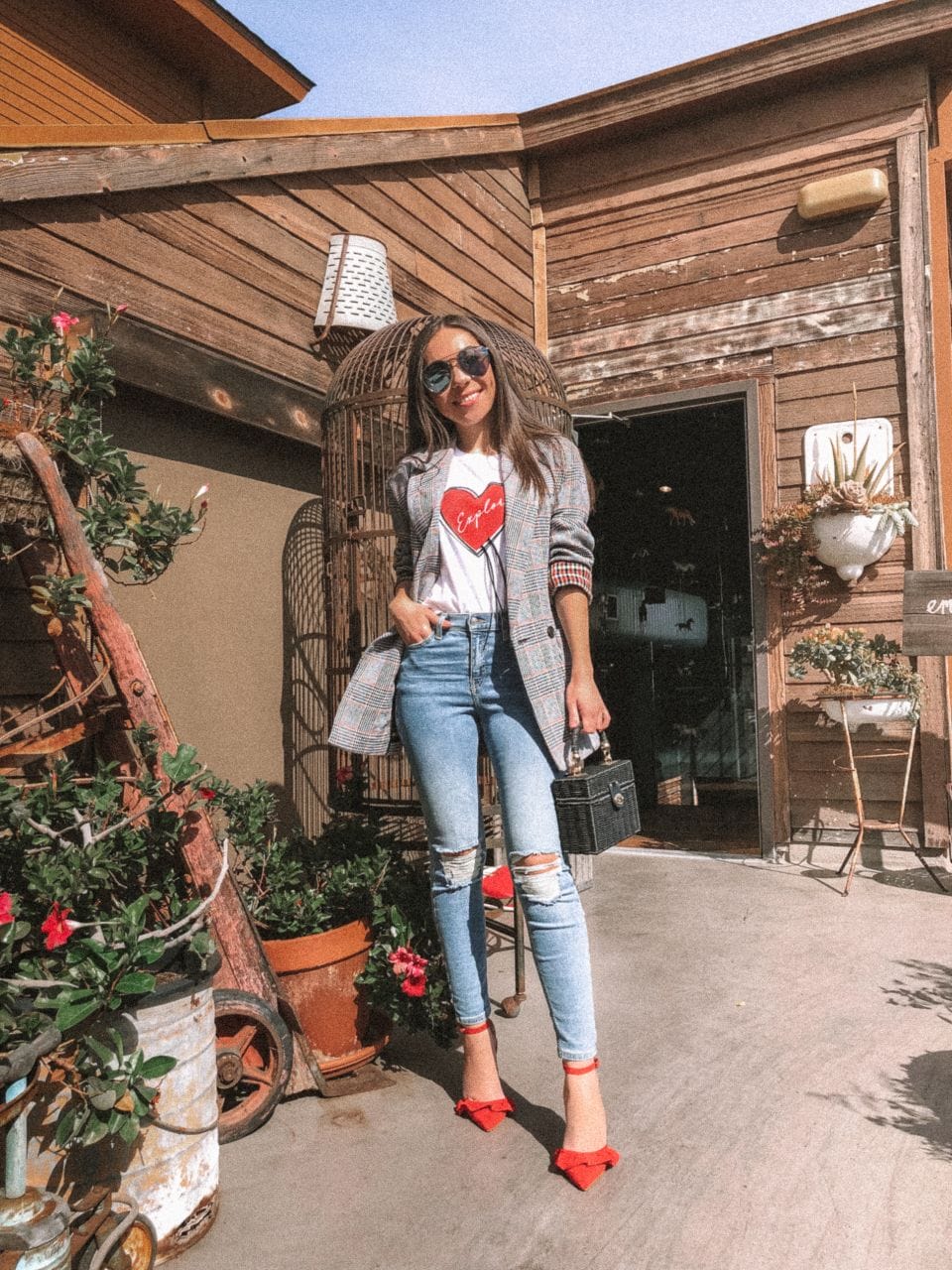 Effortless Chic Valentine's Day Casual Outfit