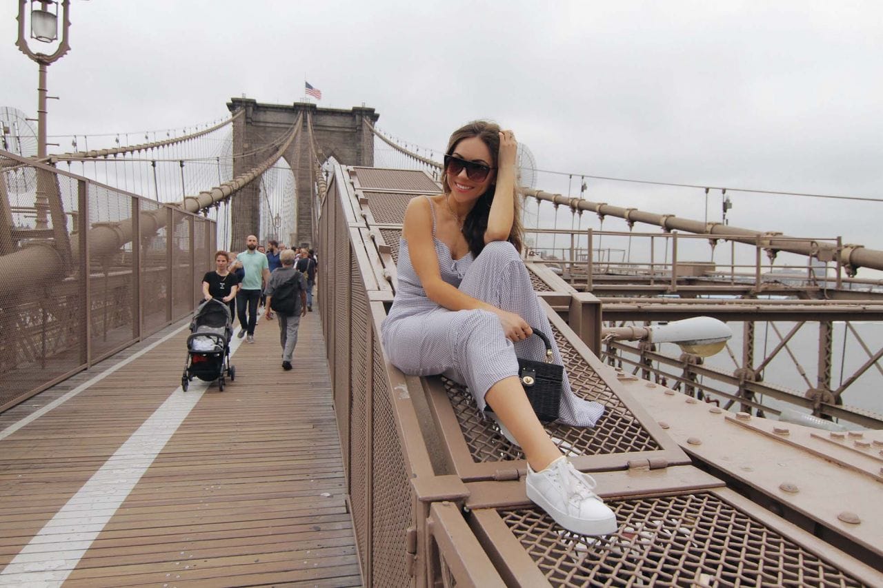 Style_blogger_wearing_Reformation_maxi_dress_quay_sunglasses_white_sneakers_Zara_bag_New_York_Brooklyn_Bridge