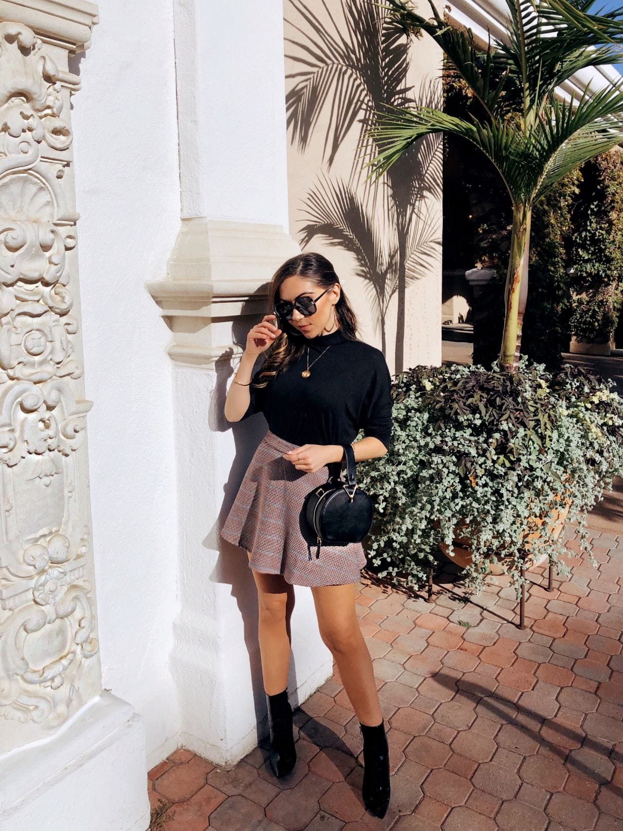 Style_with_Nihan_Mango_metal_handle_circle_bag_Public_Desire_boots_Revolve_Mini_skirt_Del_Mar_Racetrack_brunch