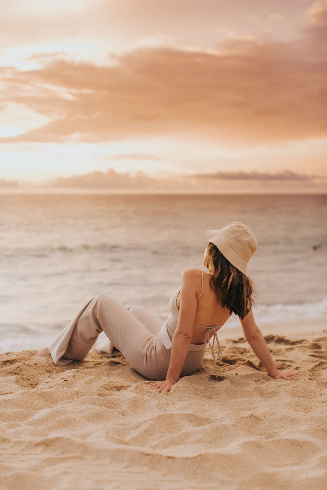 Best MANTRAS FOR GRATITUDE, POSITIVITY, AND MOTIVATION in your life