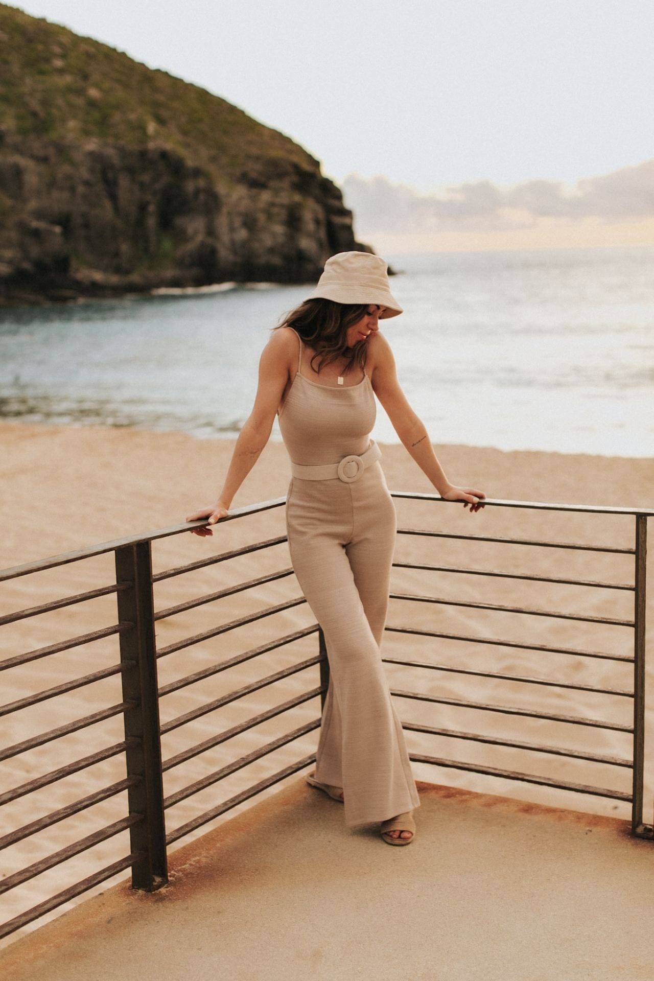 Style with Nihan MANTRAS FOR GRATITUDE, POSITIVITY, AND MOTIVATION